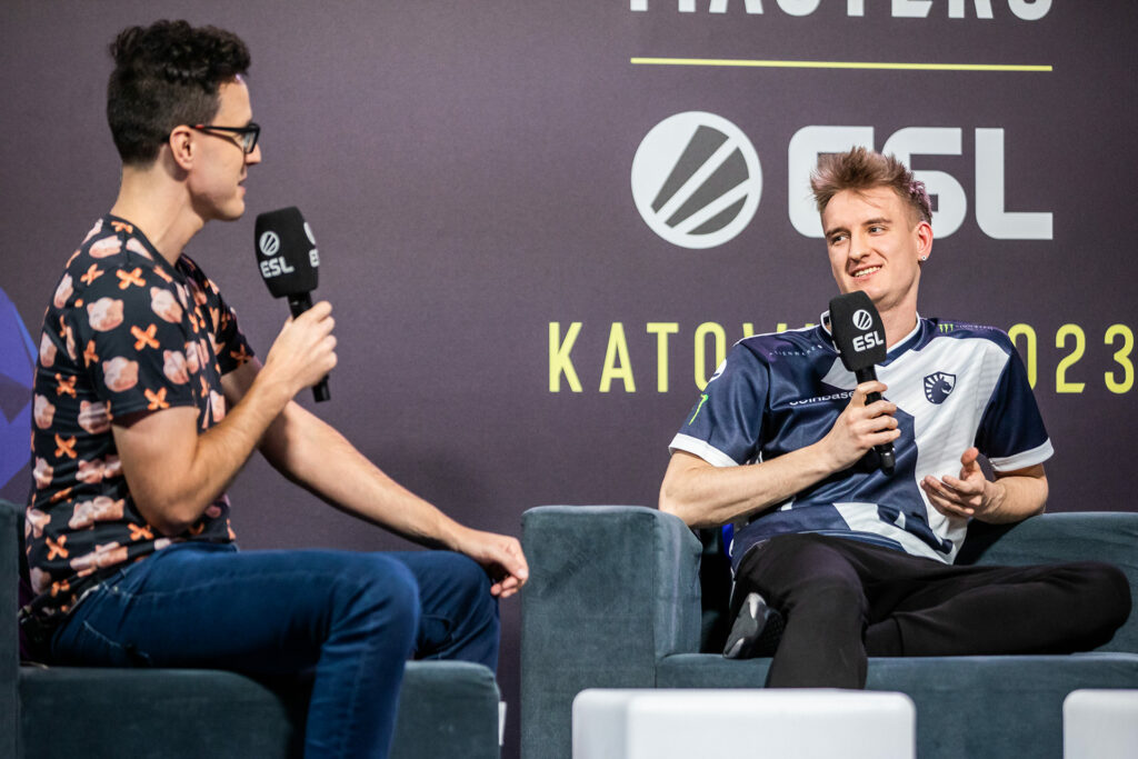 mood-iem-katowice2023-sc2-8