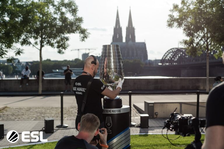 20210718_Viola-Schuldner_IEM-Cologne_02054-min