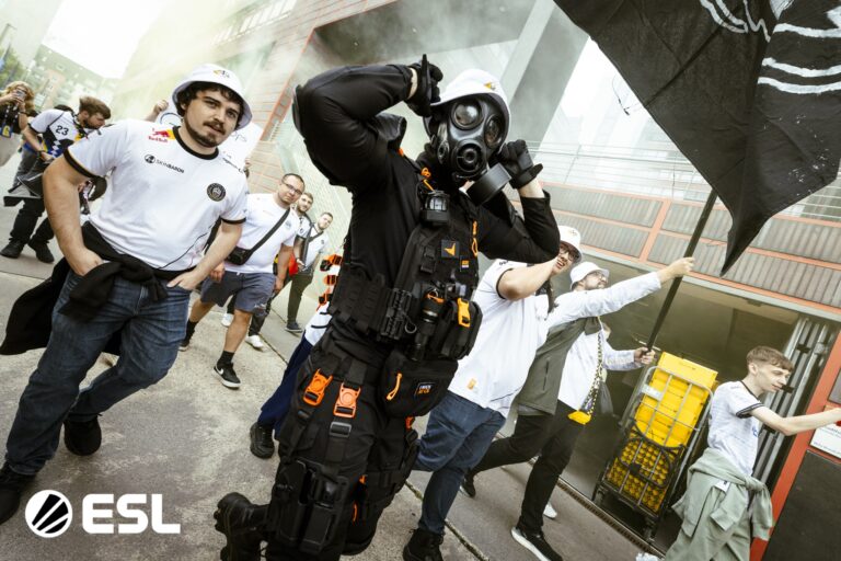 20250801_Viola-Schuldner_IEM-Cologne_03398-min